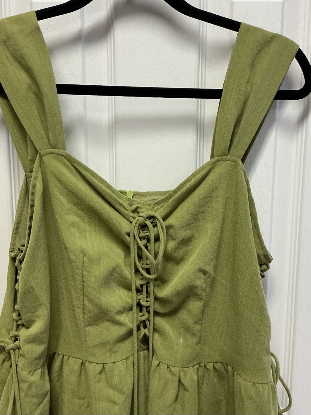 Scarlet Darkness XL Green Lace-Up Sleeveless Midi Dress Lined Renaissance read - Picture 2 of 10
